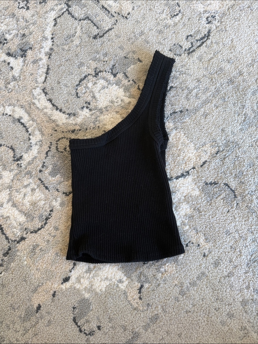 Urban Outfitters Black One-Shoulder Ribbed Tank